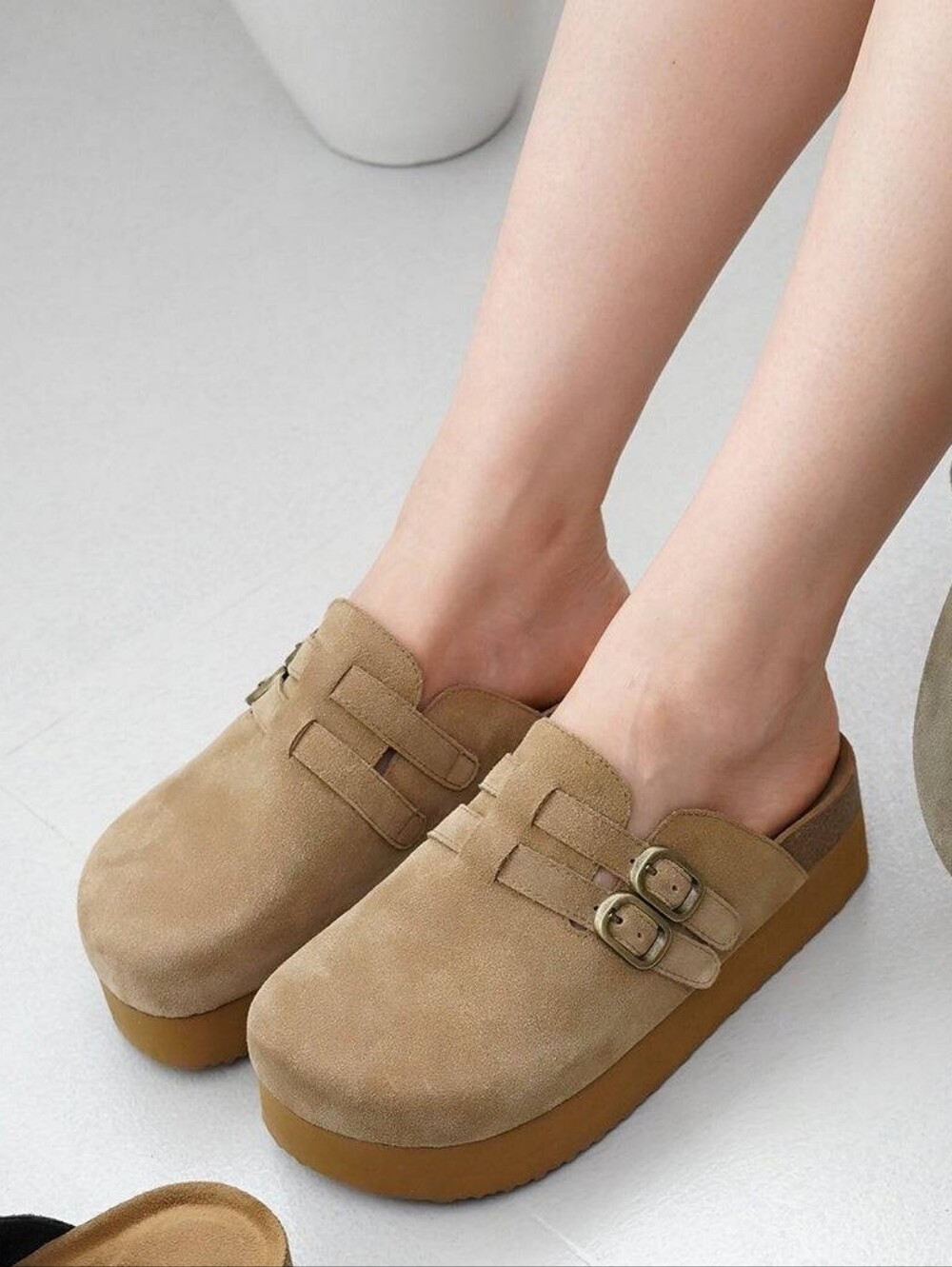 Project Cloud Stephi Clogs - Picture 3 of 7